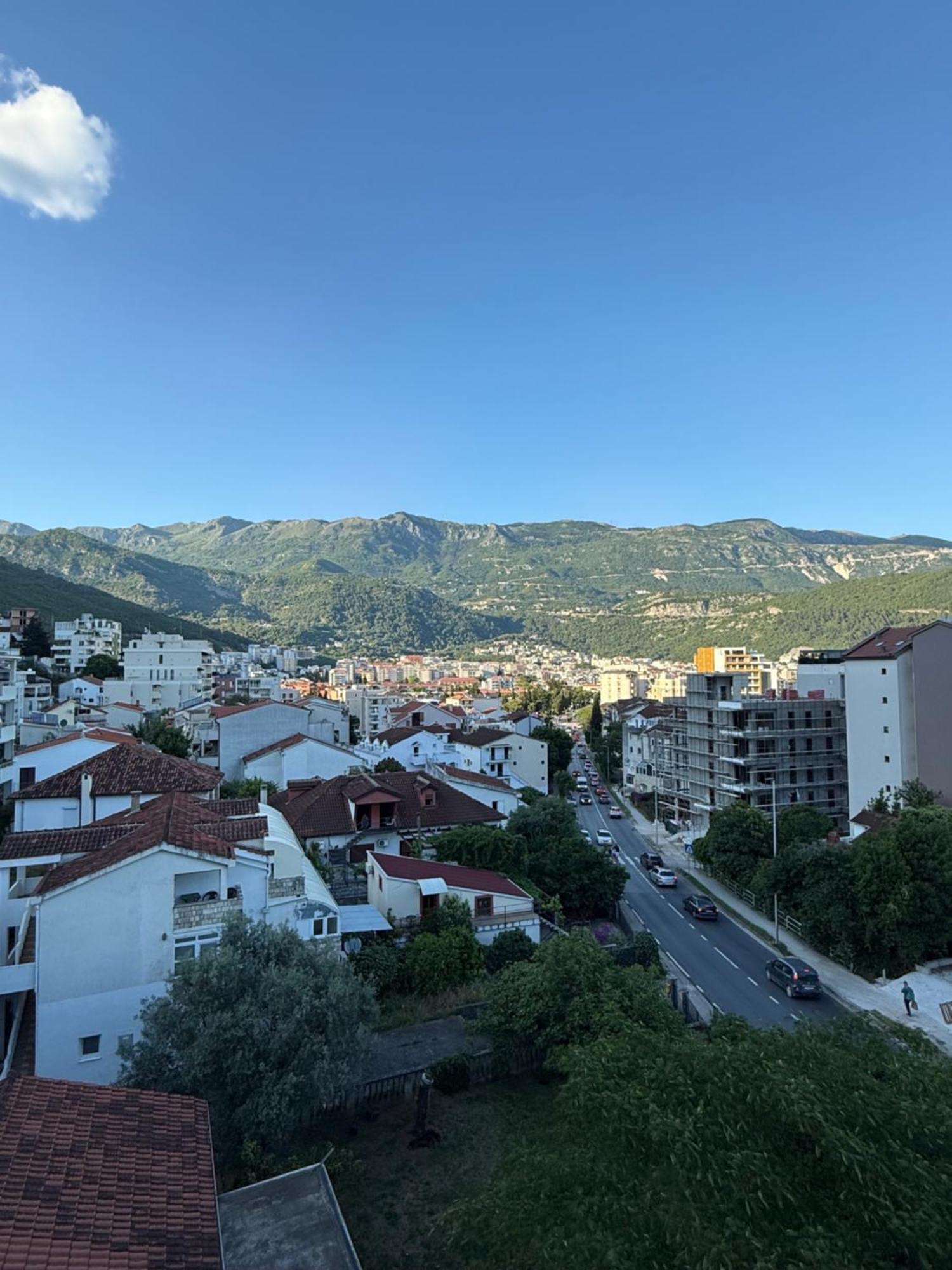 Daire Nioi House With Free Parking Budva